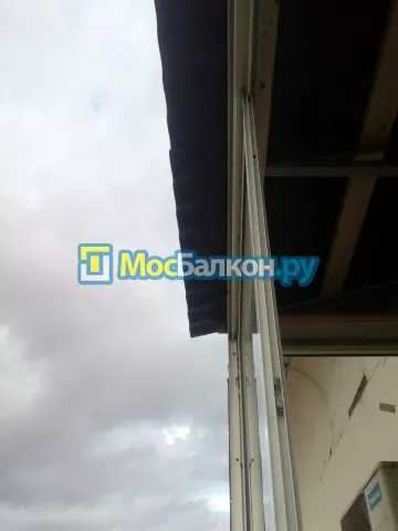 Крыша на балконе в Щербинке монтаж и ремонт по выгодной цене от МосБалкон
