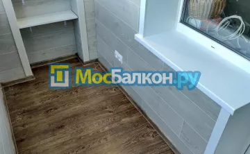 Отделка балкона и лоджии пластиковыми ПВХ панелями в Щербинке от компании МосБалкон