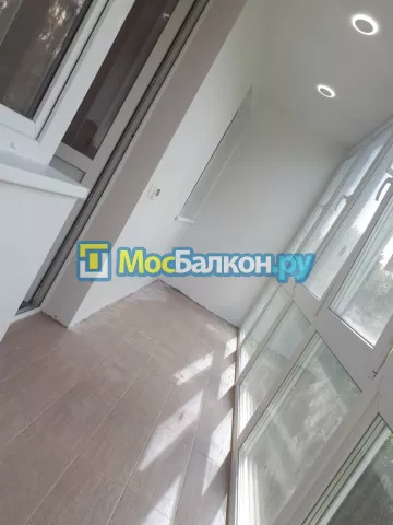 Панорамное остекление заказать под ключ по выгодной цене в Щербинке от компании МосБалкон