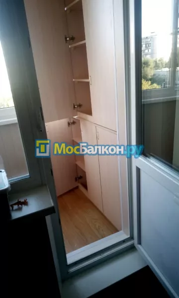Шкаф на балкон купить в Щербинке на заказ недорого от МосБалкон