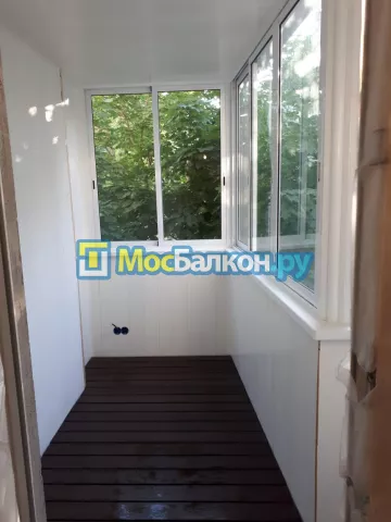 Отделка балконов в Щербинке | Отделка балконов и лоджий и обшивка под ключ в МосБалкон