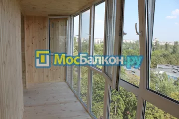 Отделка балкона и лоджии пластиковыми ПВХ панелями в Щербинке от компании МосБалкон