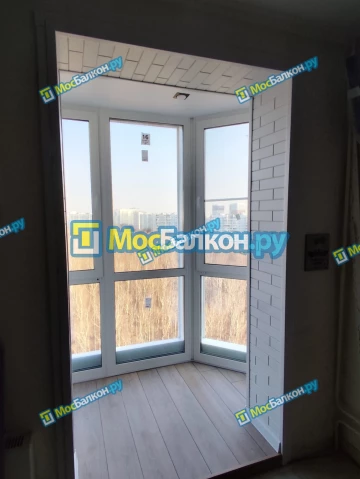 Панорамное остекление заказать под ключ по выгодной цене в Щербинке от компании МосБалкон