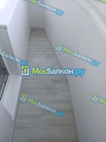 Отделка балкона и лоджии пластиковыми ПВХ панелями в Щербинке от компании МосБалкон
