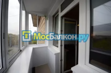 Заказать балкон в Щербинке цена от 1320 руб | Остекление балконов и лоджий МосБалкон