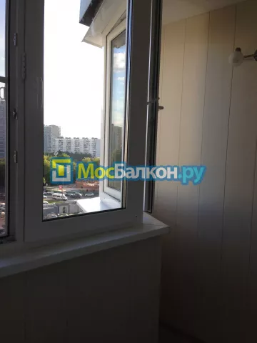Отделка балкона и лоджии пластиковыми ПВХ панелями в Щербинке от компании МосБалкон