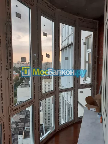Панорамное остекление заказать под ключ по выгодной цене в Щербинке от компании МосБалкон