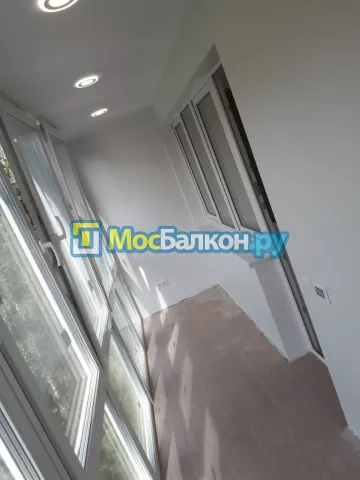 Панорамное остекление заказать под ключ по выгодной цене в Щербинке от компании МосБалкон
